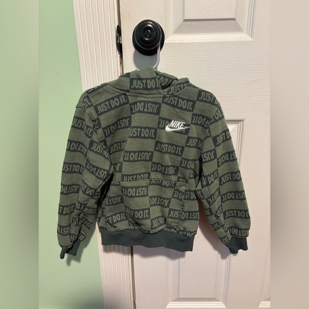 Boys Nike Sweatshirt
